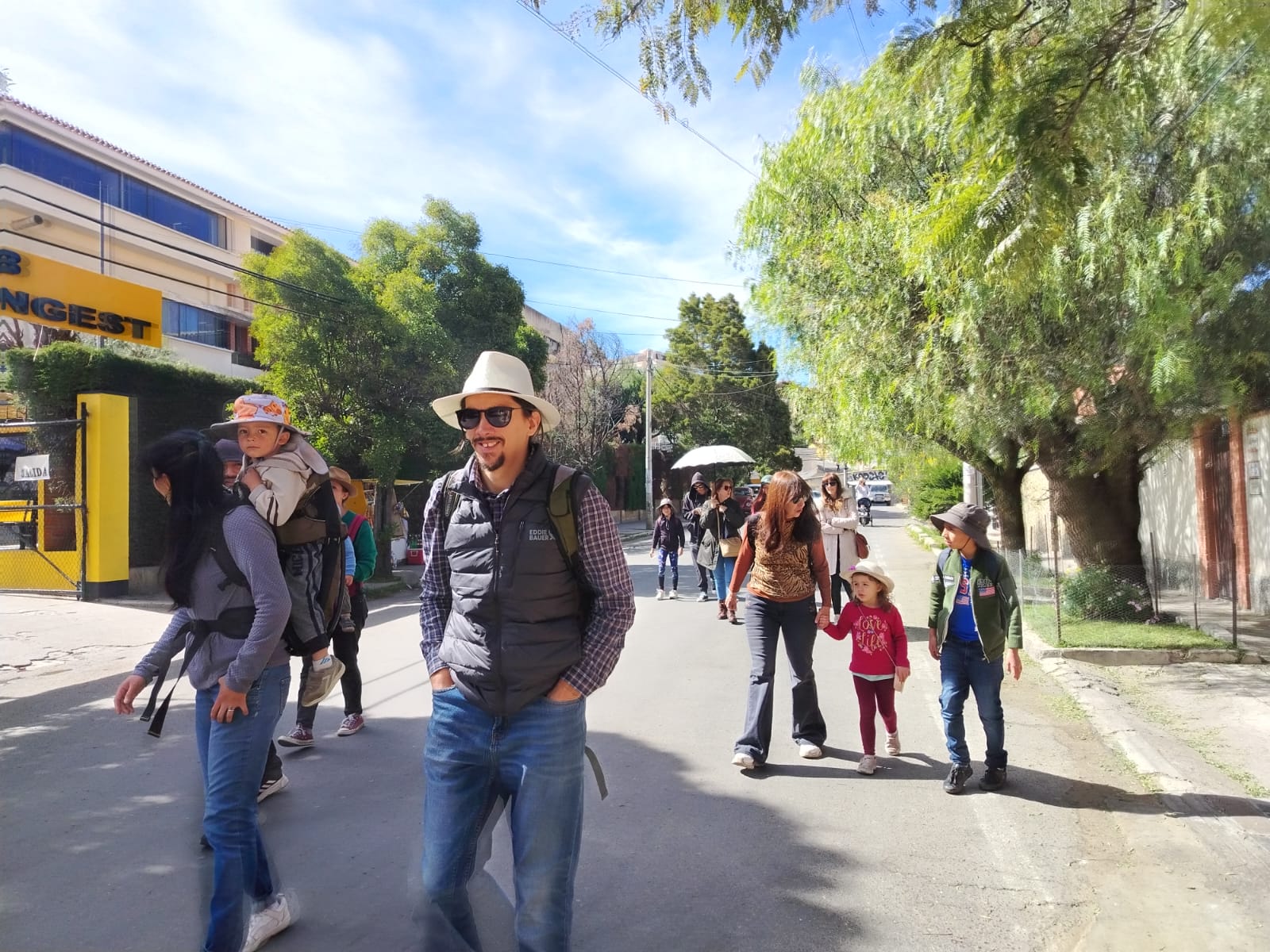 Actividades actuales y reuniones de oración del equipo